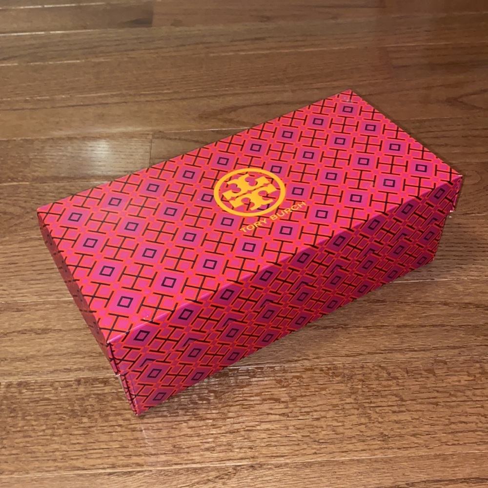 Tory Burch signature empty shoe box